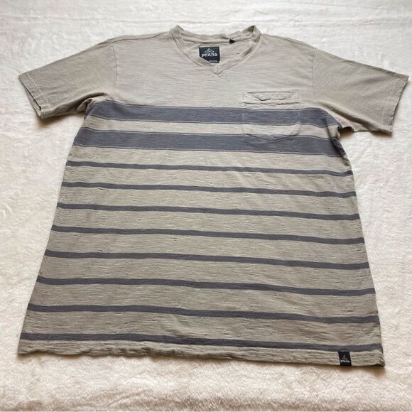 Prana Breyson Gray Stripe V-Neck T-Shirt 100% Organic Cotton Size Medium - Picture 1 of 9